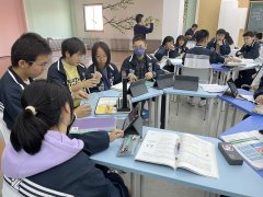 成果AI出产出“霸总文”