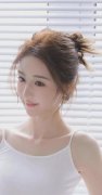 操纵职务便当为他人正在企业运营、项目承揽、